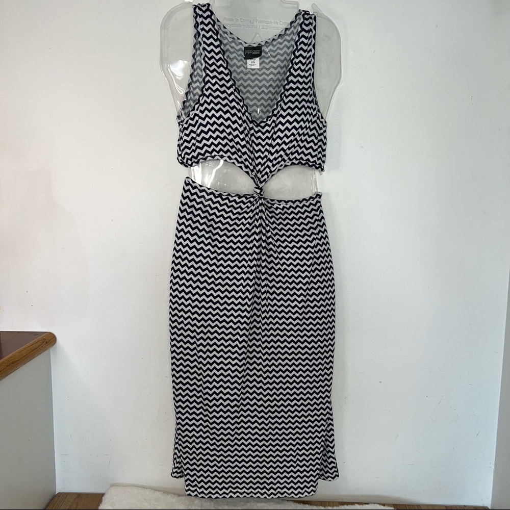 NEW Cover Me Short Sleeve Tank TopBody Con MIDI / Maxi Dress Size Large
